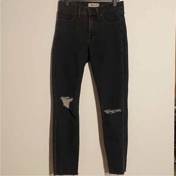 Madewell Black Charcoal Denim Jeans 
Size 32  9” High Rise Skinny - Picture 2 of 12